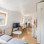 Cozy Apartment Near Musee Grevin - N210