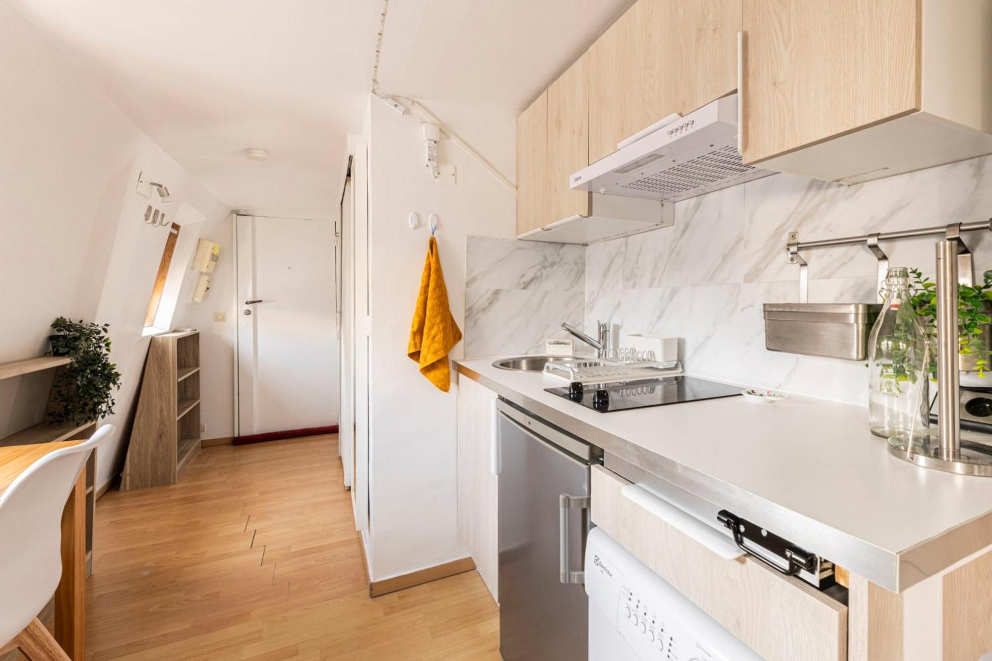 Cozy Near Musee Grevin - N210 * Paris